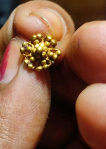 Original Gold Nose Pin