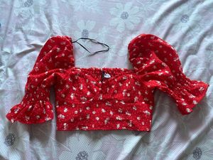 Red Floral Print Crop Top with Puff Sleeves