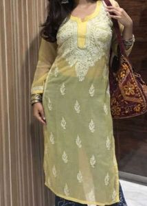 Chikankari Kurti