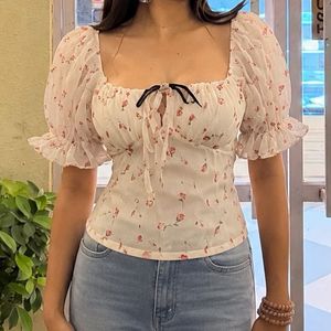Floral Puff Sleeve Square Neck Top