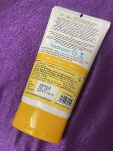 Mamaearth Ubtan Natural Glow Face Wash