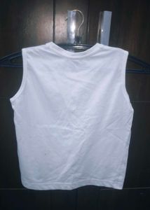 Bundle of 3 Graphic T-Shirts