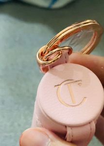 charlotte Tilbury lipstick holder