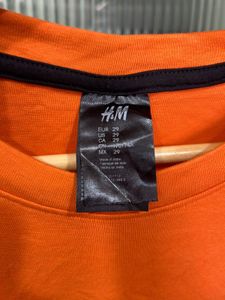 Orange "Hot Head" Graphic T-Shirt 🧡