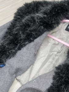 Stylish Grey Cropped Jacket with Fur Collar