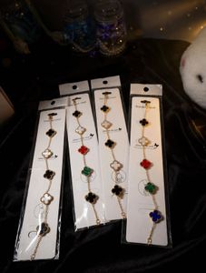 Elegant Clover Bracelets trendy
