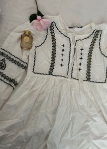 Boho White Embroidered Dress - M