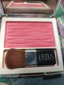 Blusher