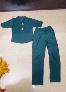 Green Top & Pants Set with Cute Detail