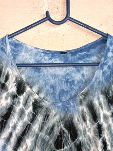 Oversized Tie-Dye Sleeveless Tunic Top