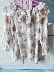 White Floral Ruffle Blouse