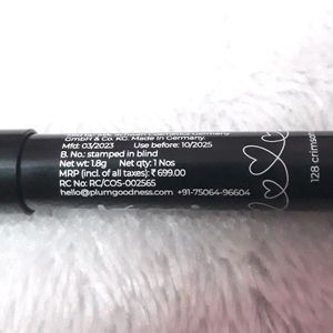 Plum 128 Crimson side Lipstick
