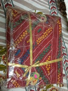 Embroidered Maroon Bandhani dupatta