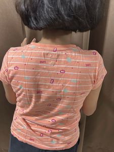 girls T-shirt