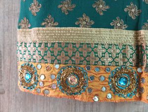 DARK GREEN EMBROIDERY SAREE