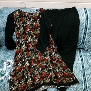 Beutiful Black Floral A-Line Kurta Set 🌿