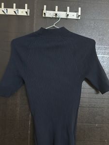 Ribbed Mock Neck Top