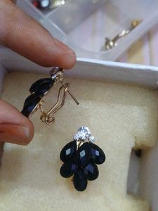 Elegant Black Gemstone Stud Earrings