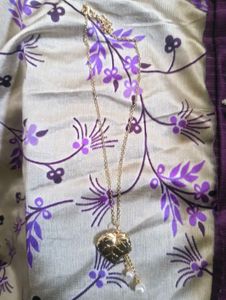 Gold Leaf Necklace with Pearls