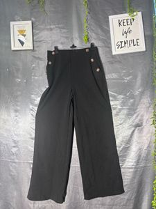 Chic Black Wide-Leg Pants