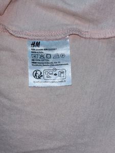 H&amp;M peach Tshirt