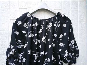New with tag Floral Print Off-Shoulder Top