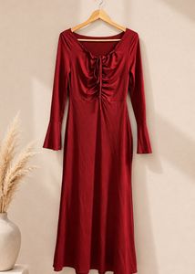 Elegant burgundy Flared Sleeve Dress