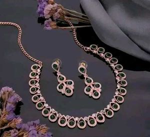Graceful Jewellery Set For Females....