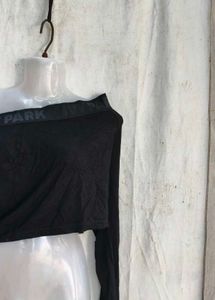 IVY PARK Black One-Shoulder Crop Top