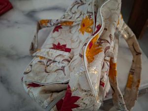 Floral make-up Bag