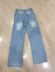 Light Wash Wide Leg Jeans