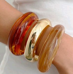 Chunky Resin & Gold Bangle Set