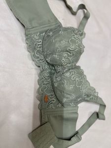 Lace Detail Bra