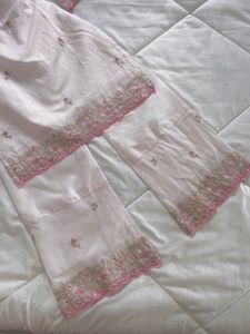 Elegant Pink Embroidered Kurta Set