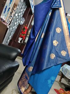 Royal Blue Pallaki Saree with Gold Peacock Motifs