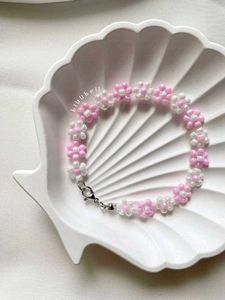 Set of 2 floral Beaded Bracelet🌷💌💟
