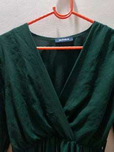 Elegant Green Bell Sleeve Mini Dress