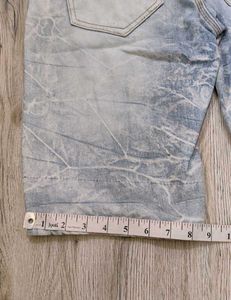 sc9946 Sabrin shorts waist 32 inches