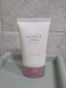 Skin1004 Centella Cream