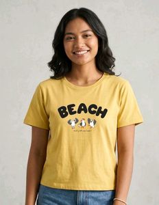 Cute Beach Bird Graphic Tee