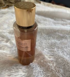 Victoria's Secret Bare Vanilla Fragrance Mist