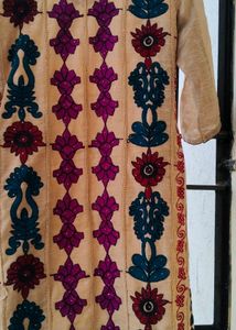 Beautifully Embroidered Kurta set with chudidar