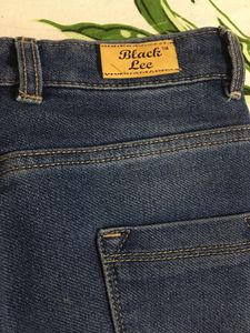 Black Lee- High-Waist Bootcut Jeans