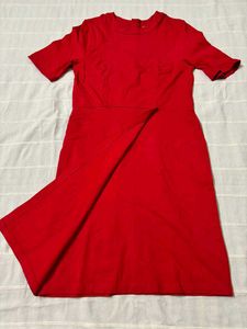 Red Short Sleeve Midi Dress