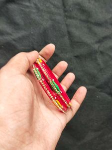 Red &amp; Crystal Embellished Bangles