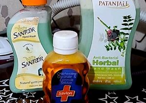 Santoor 1&amp; Patanjali Hand Wash 1&amp; 100ml Savlon1