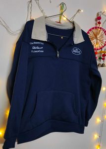 Light fleece sweatshirt