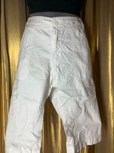 White Cropped Pants