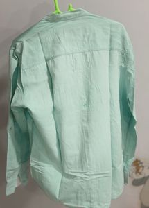 Men's Light Blue Collared Shirt