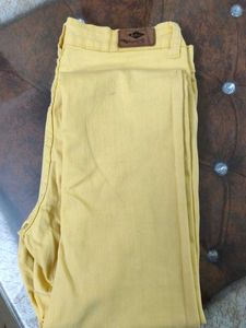 Yellow Skinny Jeans